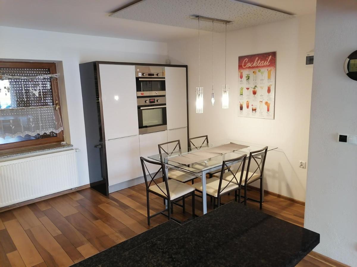 Apartamenty Pod Dzikowcem Boguszów-Gorce Eksteriør bilde